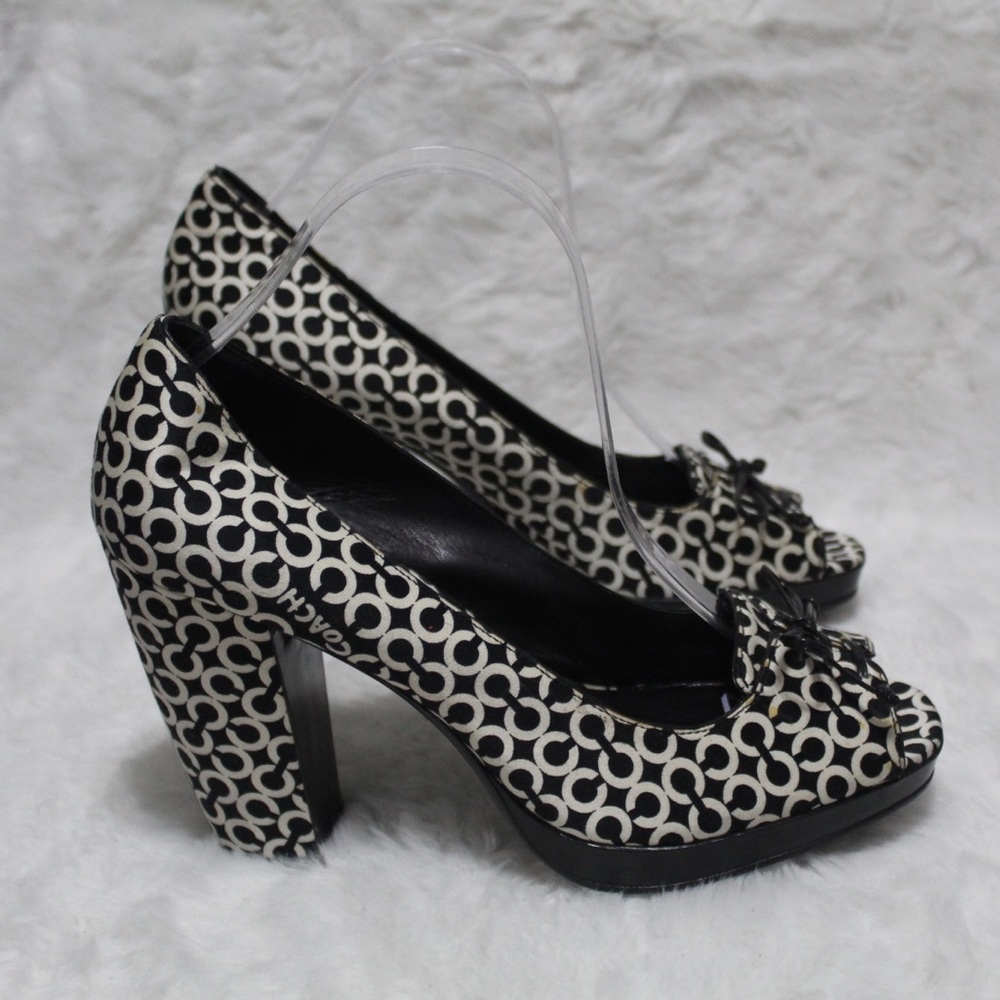 Black & White Patterned Peep-Toe Block Heel Pumps - Picture 4 of 8
